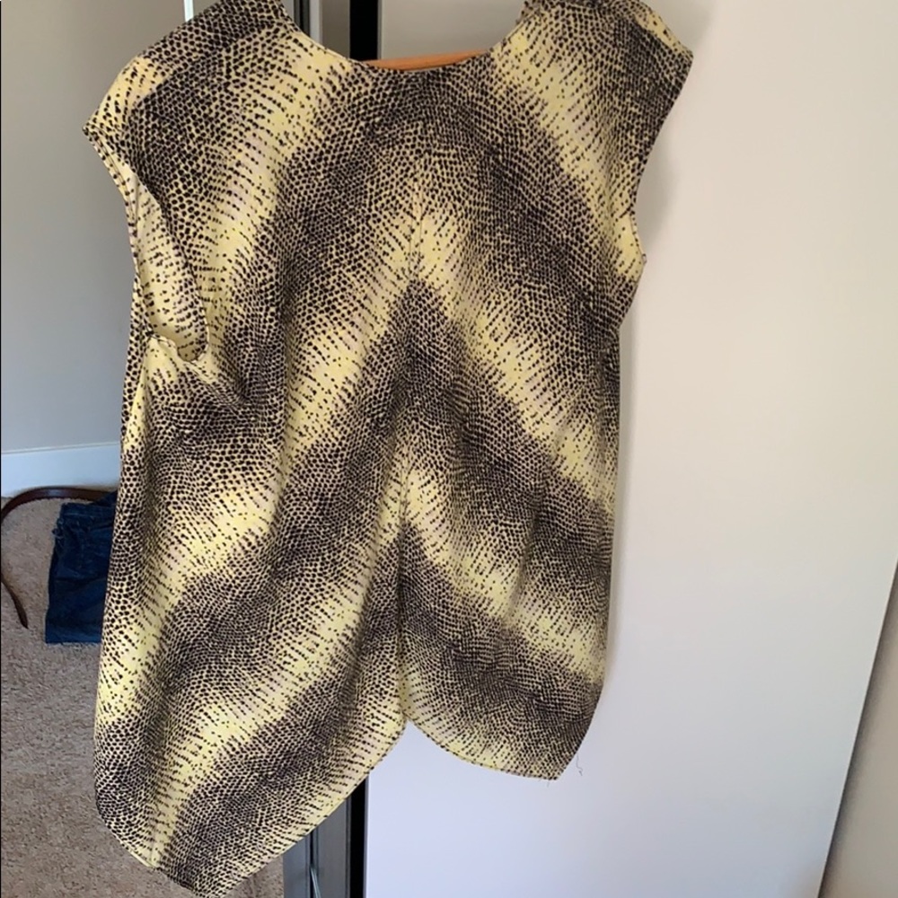 High Low Top - Picture 4 of 6